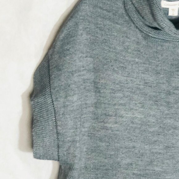 Coldwater creek sweater shirt knit short sleeve gray cowl neck size small READ - Picture 2 of 11